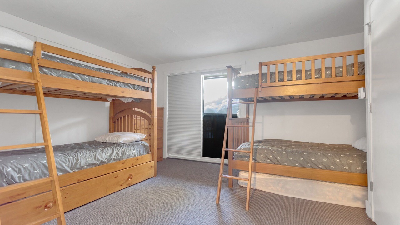 Photo of Bedroom in Bear Valley