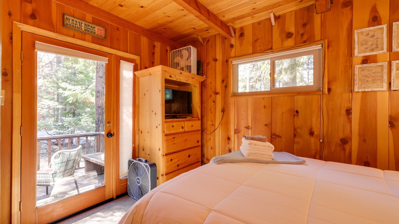 Photo of Bedroom in Dorrington