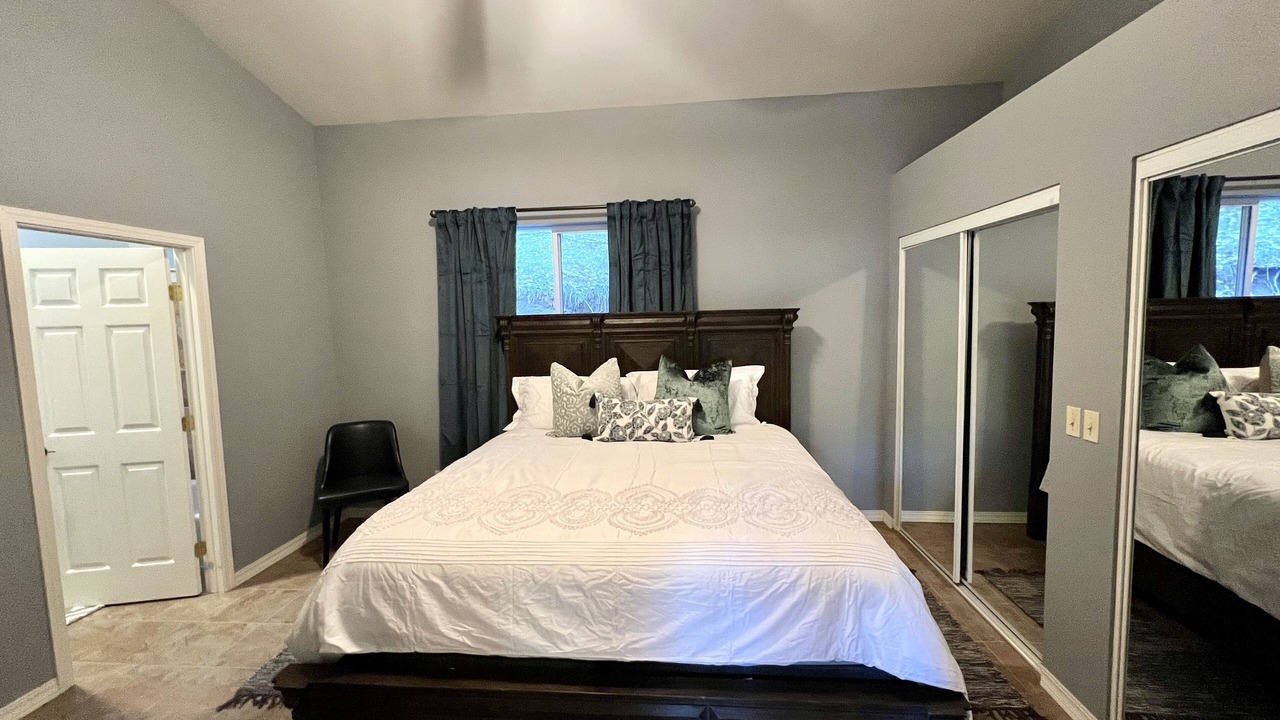 Photo of Bedroom in Douglas City