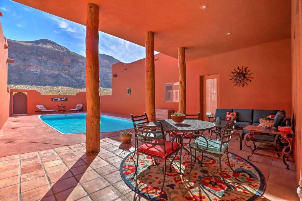 Photo of Outdoor in Hurricane