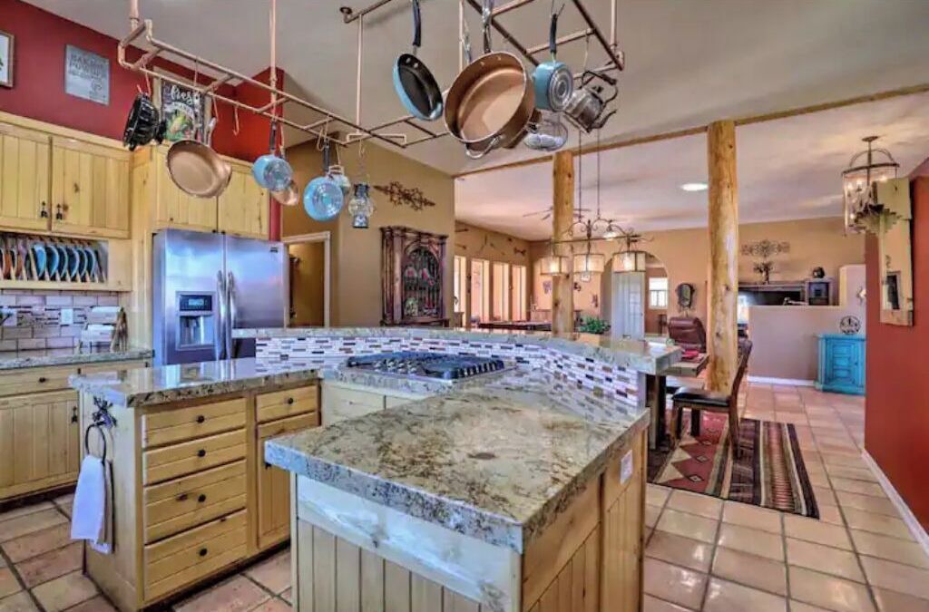 Photo of Kitchen in Hurricane
