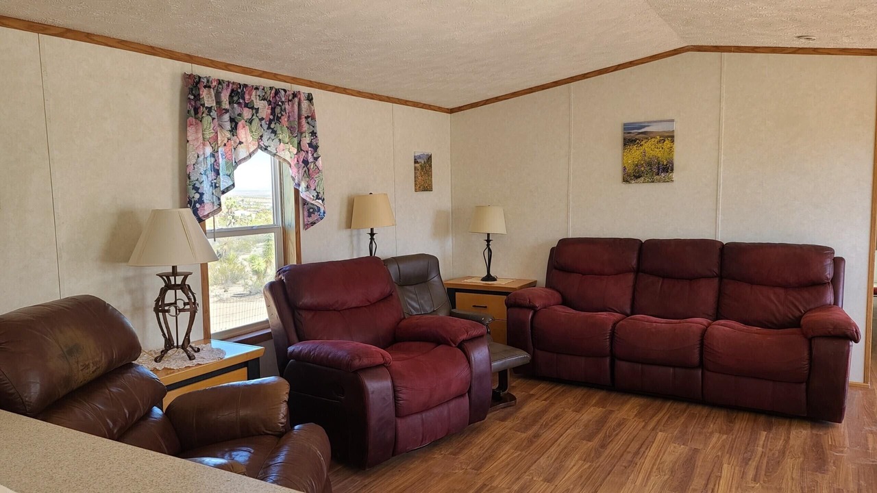 Photo of Livingroom in Meadview
