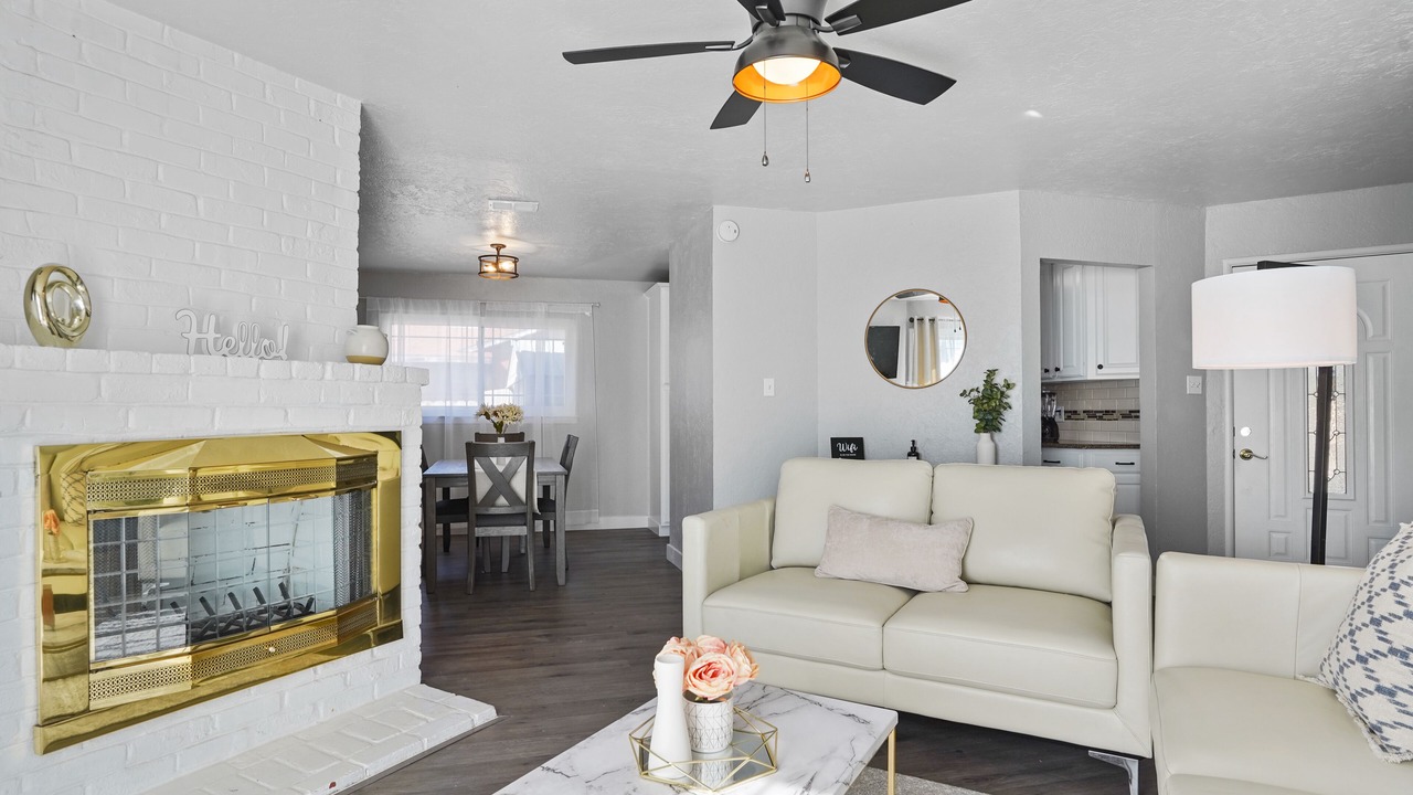 Photo of Livingroom in Northgate