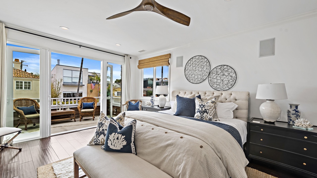 Photo of Bedroom in Corona del Mar
