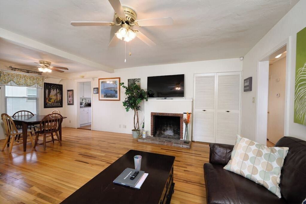 Photo of Livingroom in Southeastern Sacramento