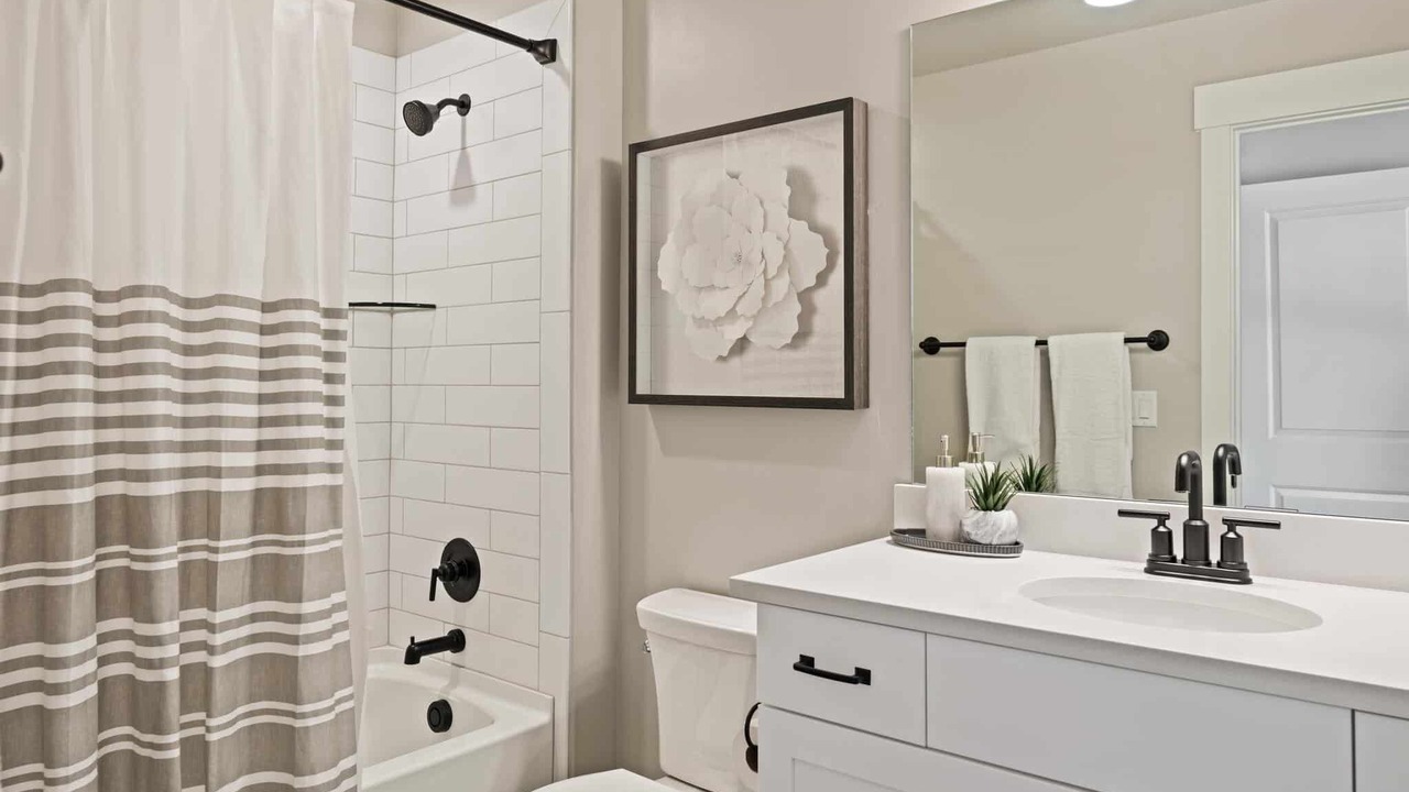 Photo of Bathroom in Washington