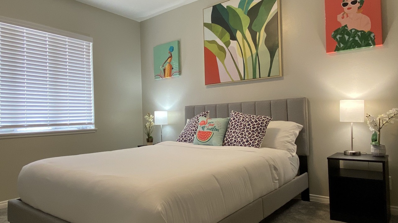 Photo of Bedroom in Northwest Anaheim