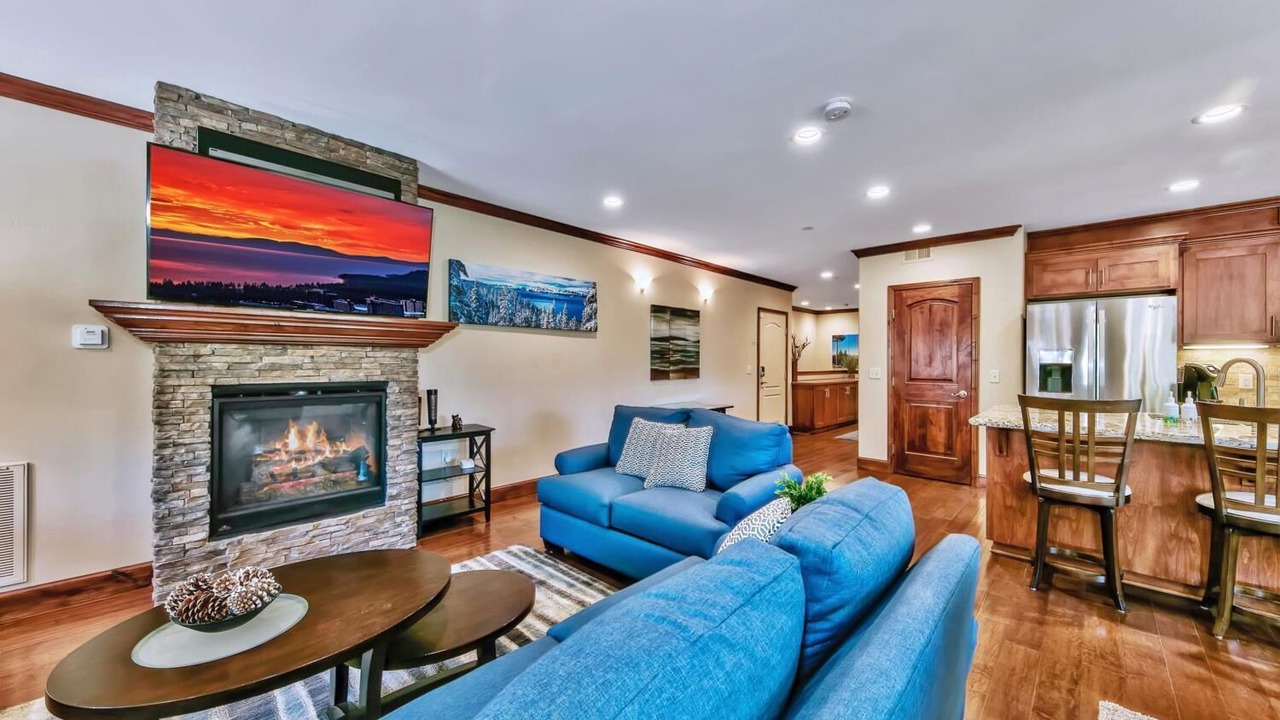 Photo of Livingroom in South Lake Tahoe