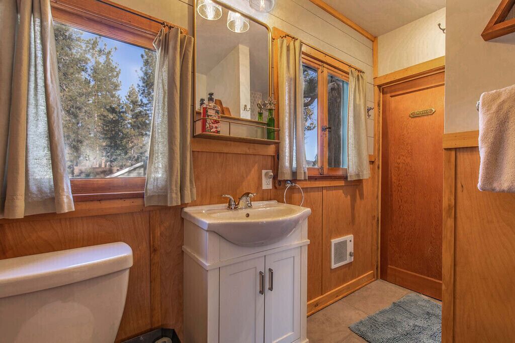 Photo of Bathroom in Boulder Bay