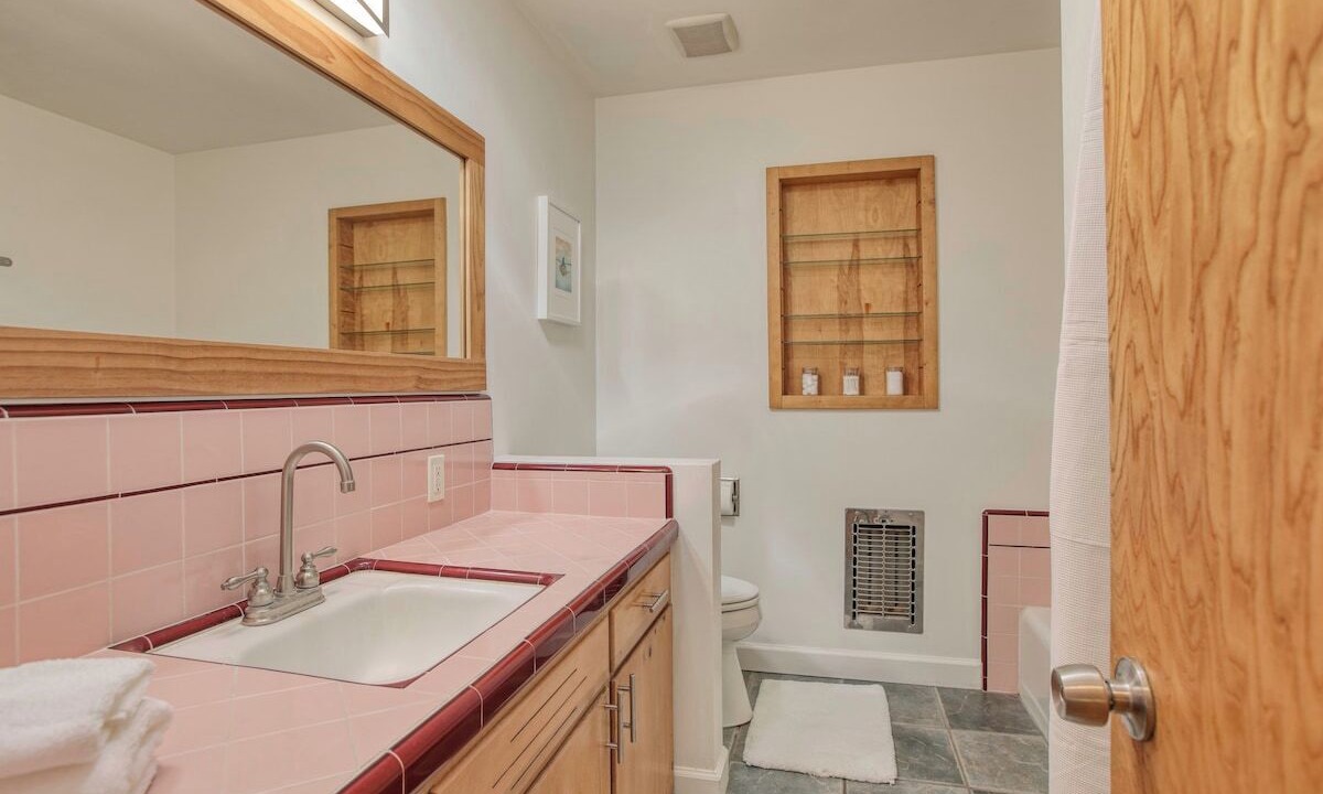 Photo of Bathroom in Pismo Heights