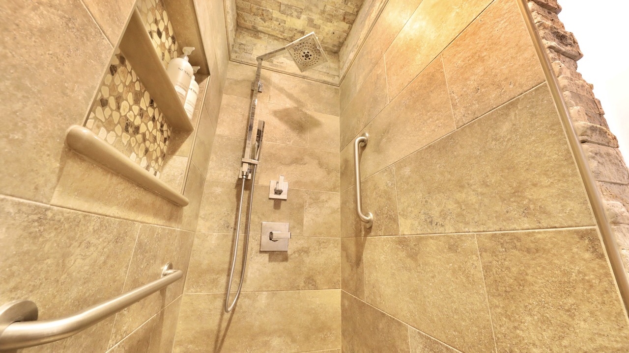 Photo of Bathroom in South Redlands
