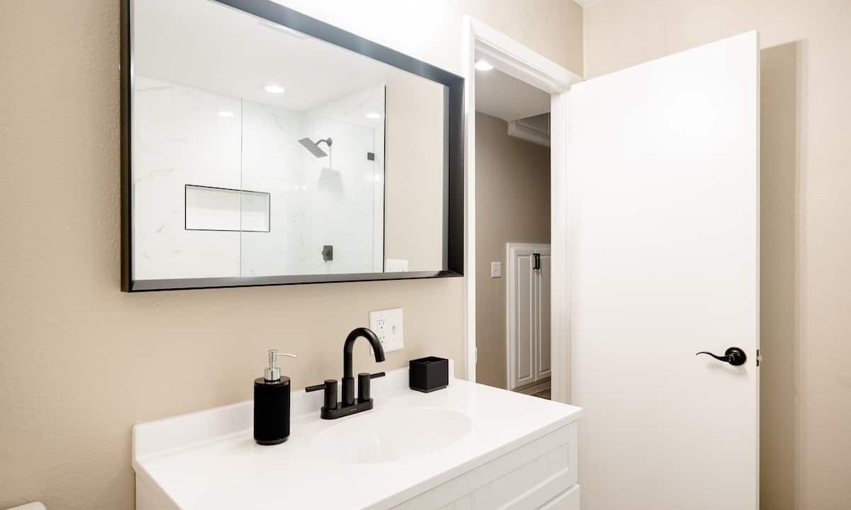 Photo of Bathroom in Paradise