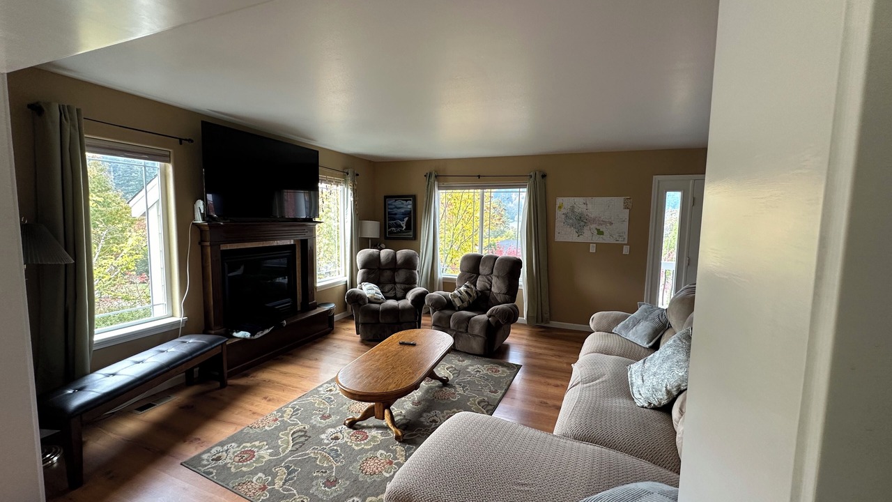 Photo of Livingroom in Eugene