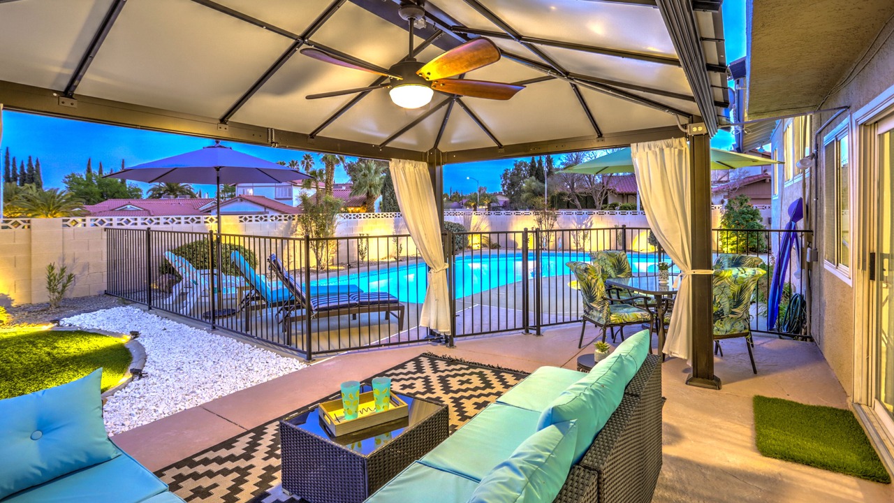 Photo of Patio Balcony in Canyon Gate