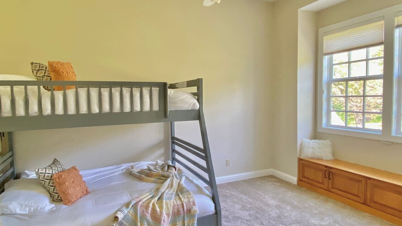 Photo of Bedroom in Coarsegold