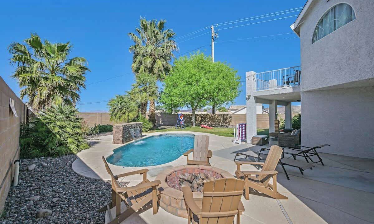 Photo of Outdoor in Highland Hills