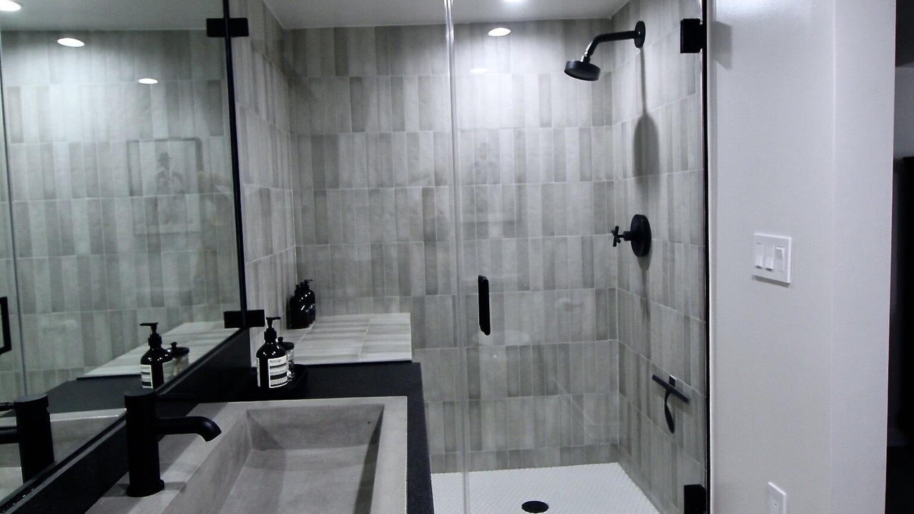 Photo of Bathroom in Los Angeles