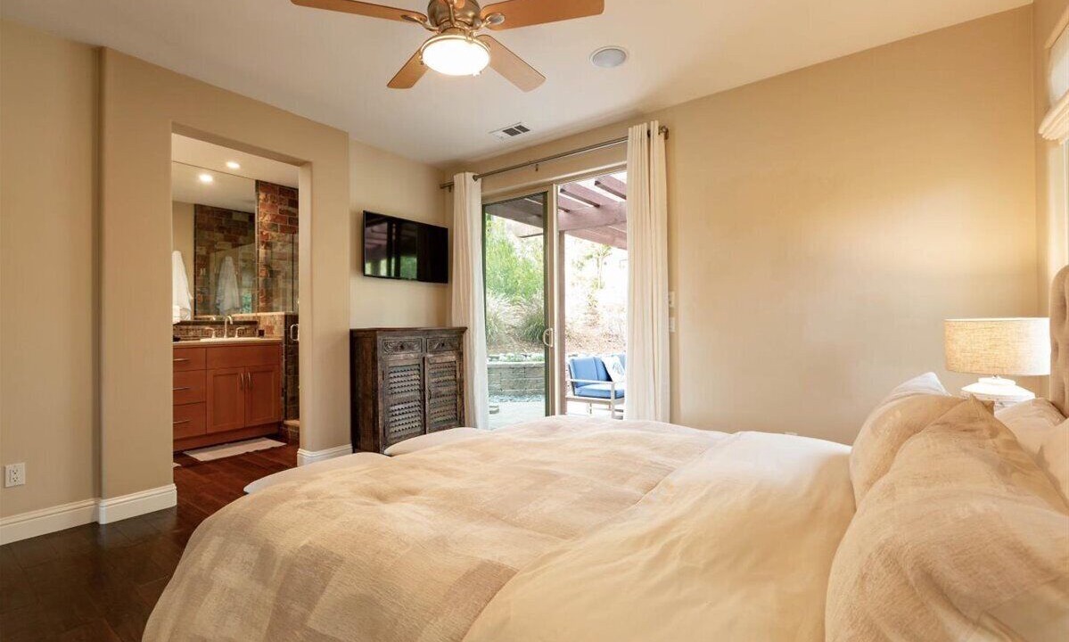 Photo of Bedroom in Avila Beach