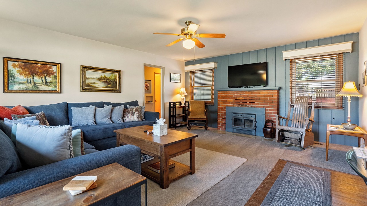 Photo of Livingroom in Paso Robles