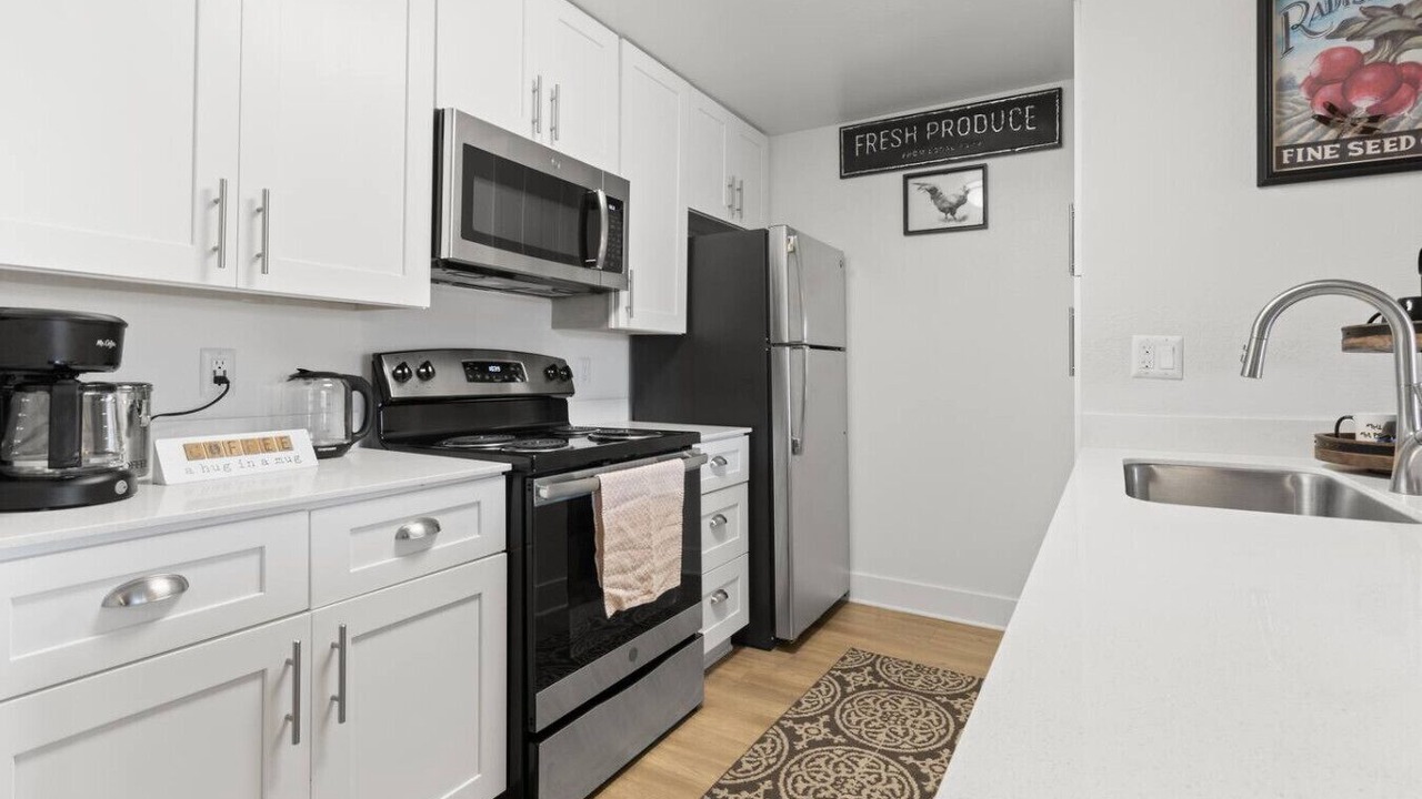 Photo of Kitchen in Ivey Ranch - Rancho Del Oro