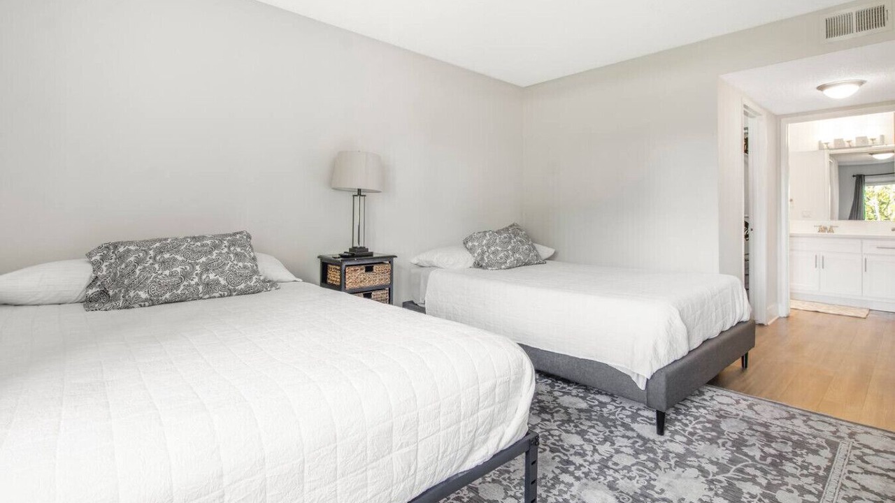 Photo of Bedroom in Ivey Ranch - Rancho Del Oro