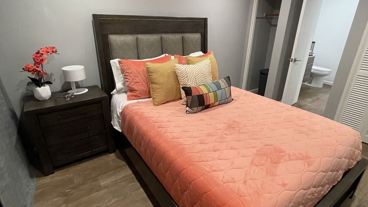 Photo of Bedroom in Magnesia Falls Cove