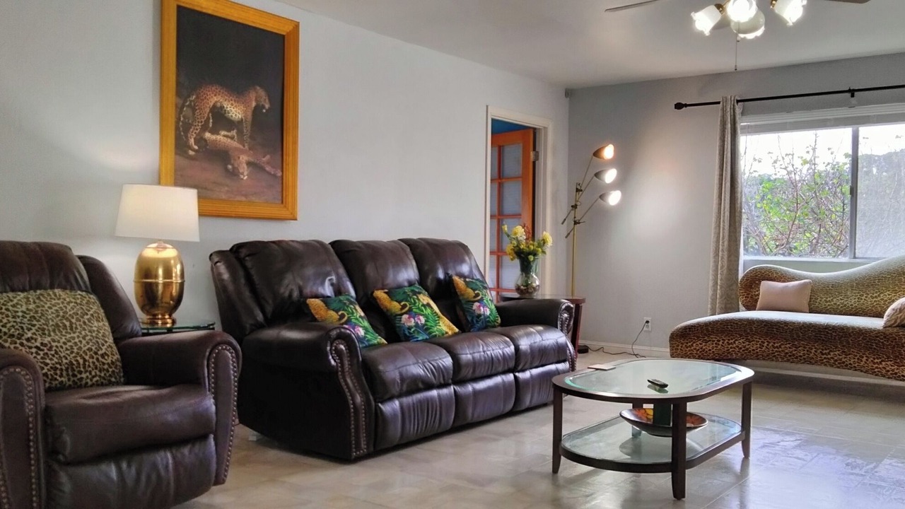 Photo of Livingroom in Benicia