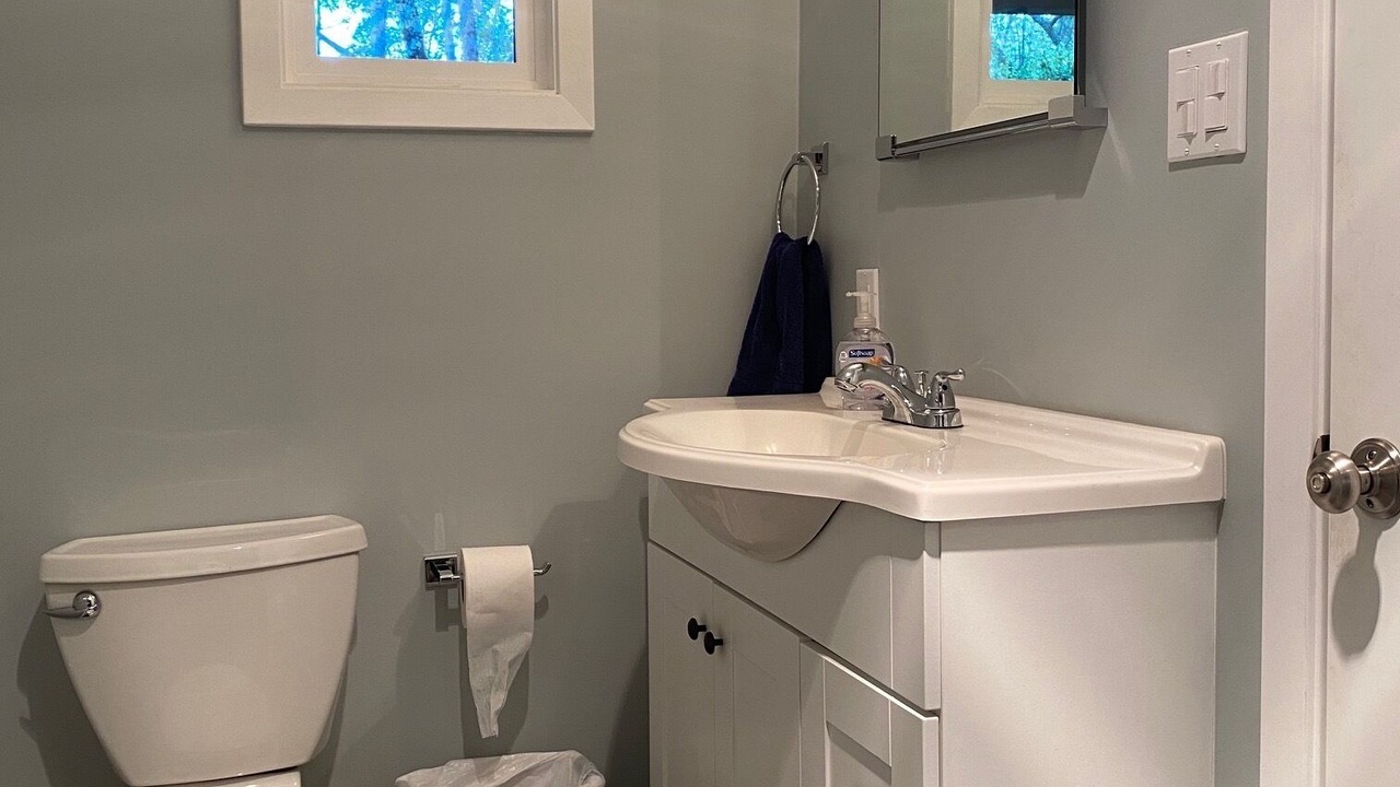 Photo of Bathroom in Deer Park