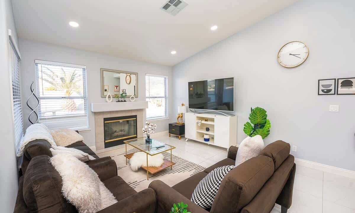 Photo of Livingroom in North Las Vegas