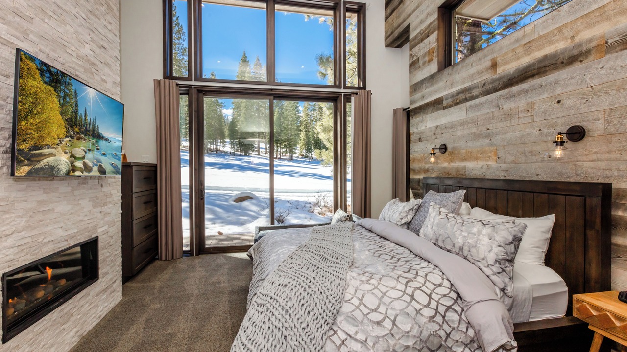 Photo of Bedroom in Ponderosa Palisades