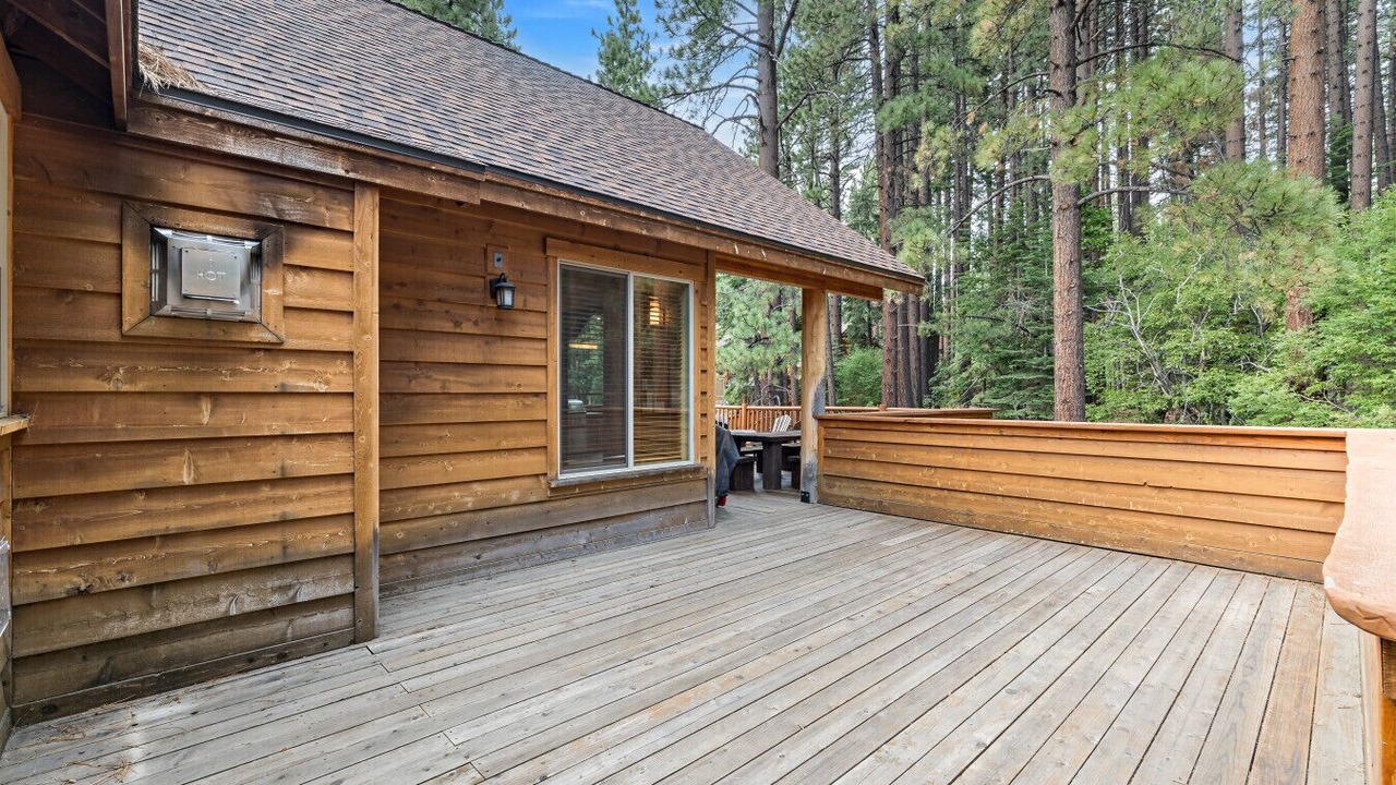 Photo of Patio Balcony in South Lake Tahoe