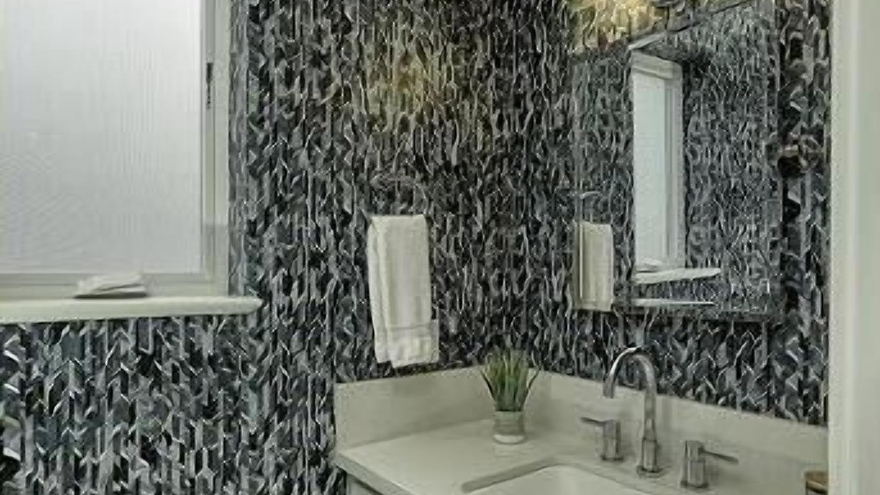 Photo of Bathroom in Shell Beach