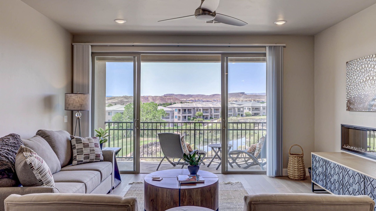 Photo of Livingroom in St. George