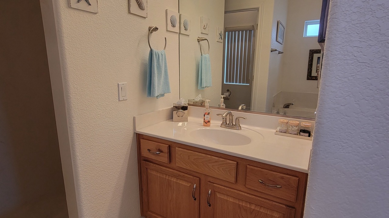Photo of Bathroom in Bullhead City