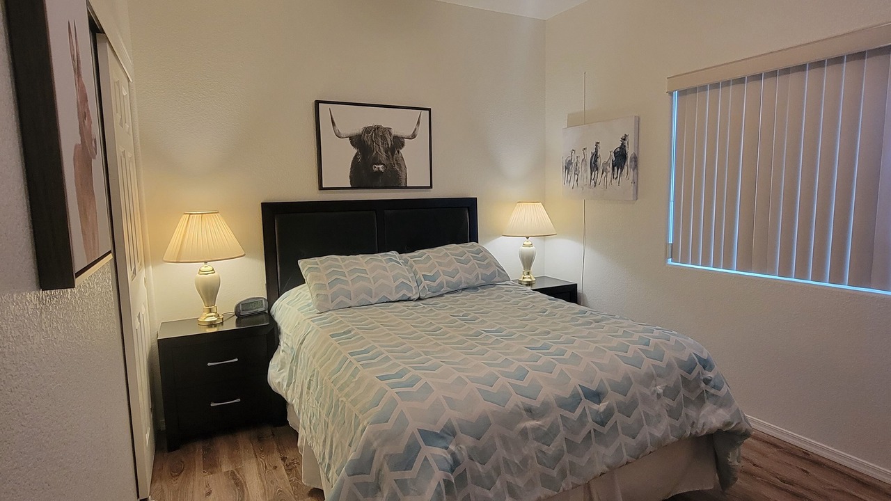 Photo of Bedroom in Bullhead City