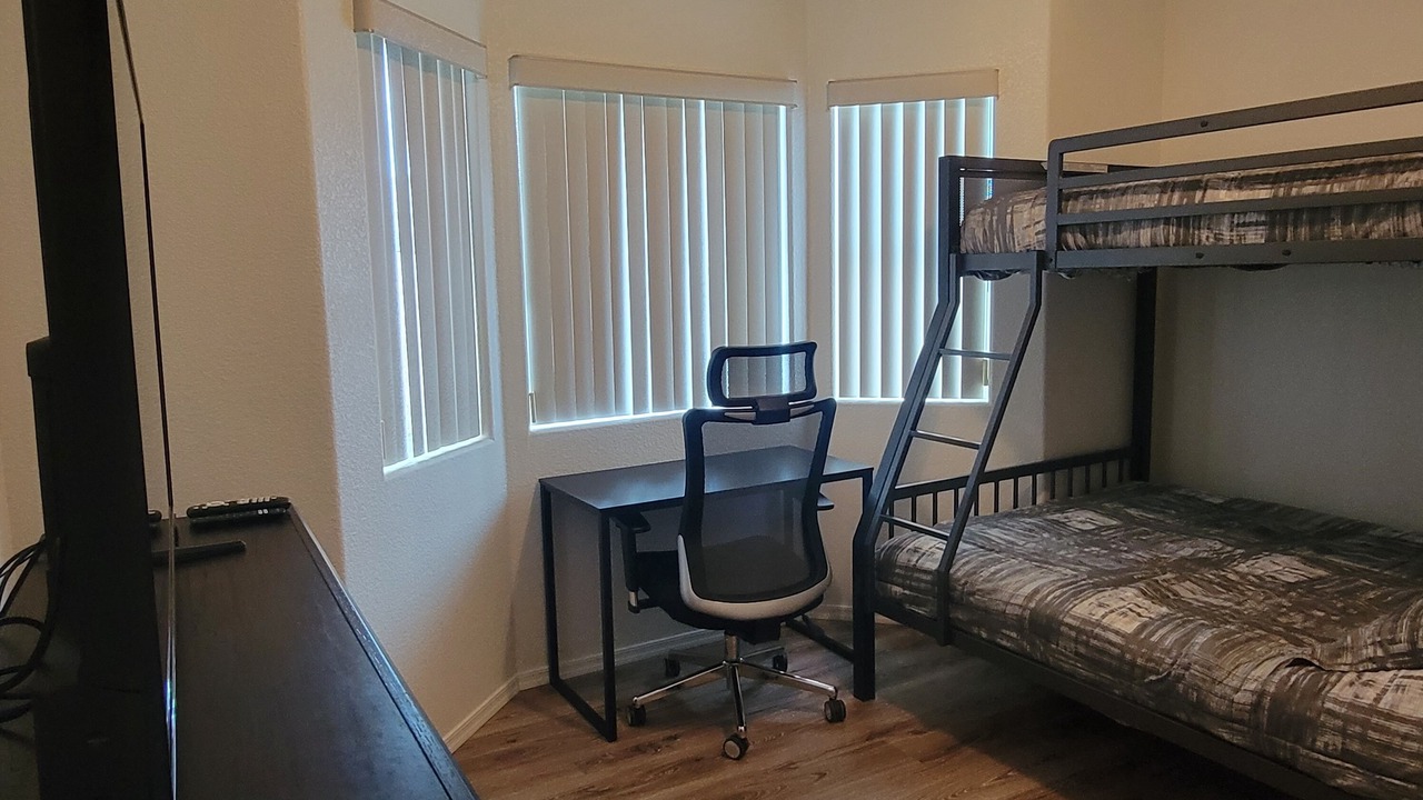 Photo of Bedroom in Bullhead City