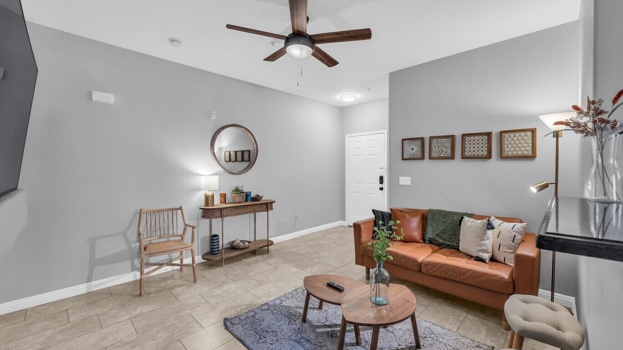 Photo of Livingroom in Rhodes Ranch
