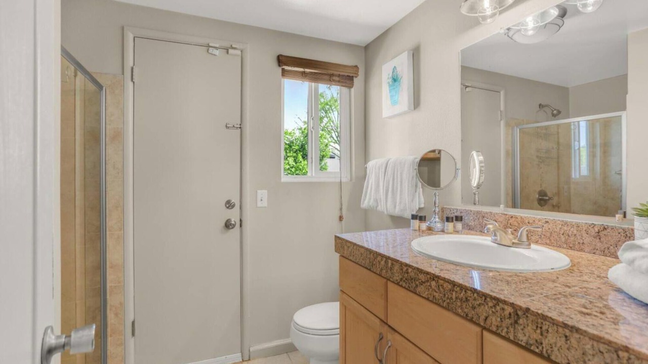 Photo of Bathroom in Sunrise Vista Chino