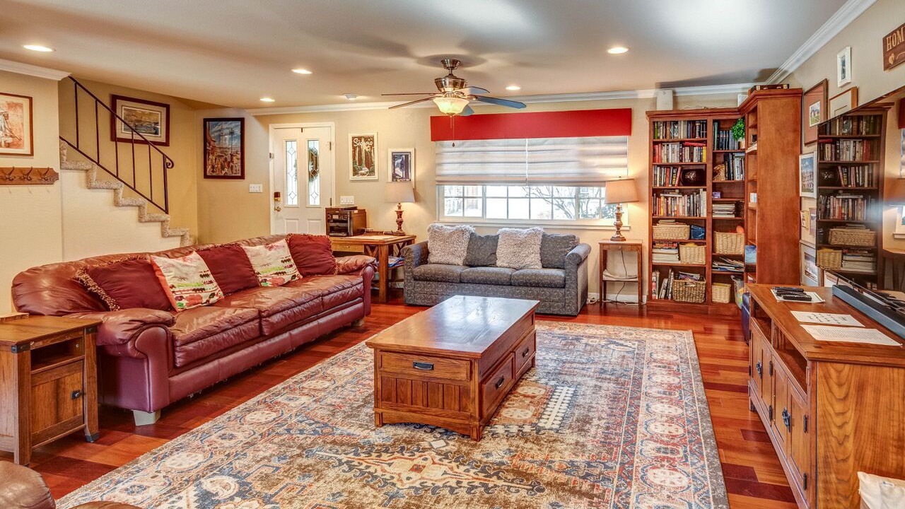 Photo of Livingroom in Benicia