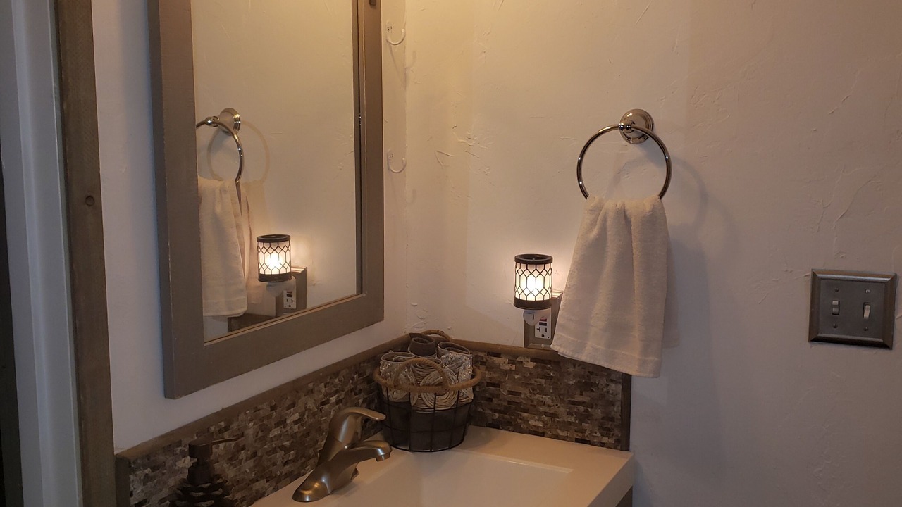 Photo of Bathroom in Deschutes River Woods