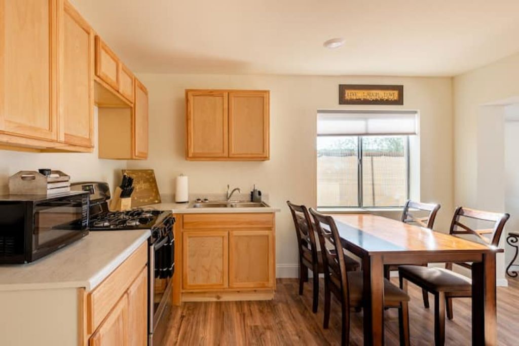 Photo of Kitchen in Black Canyon City
