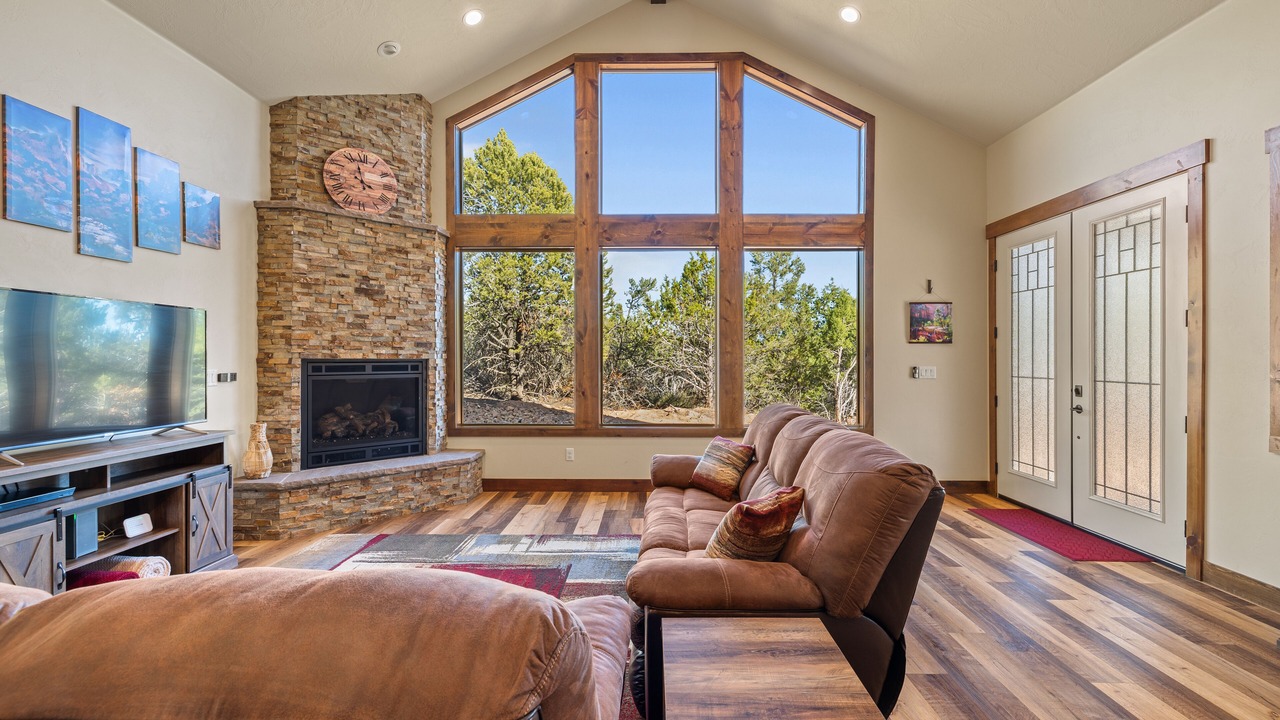 Photo of Livingroom in Zion National Park East Entrance