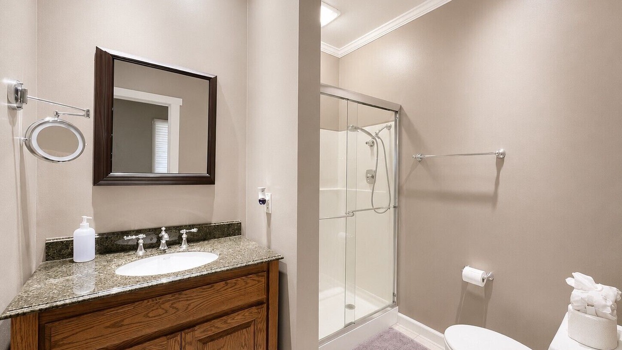 Photo of Bathroom in Glencoe