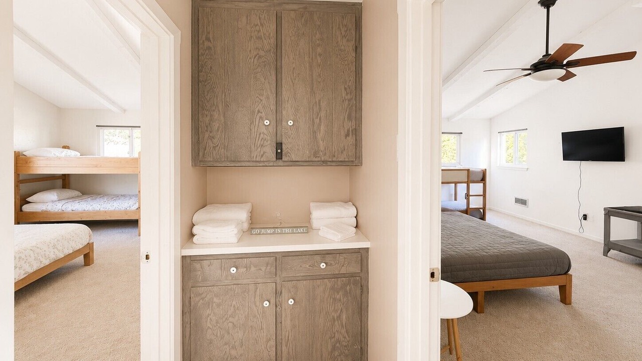 Photo of Bedroom in Glencoe