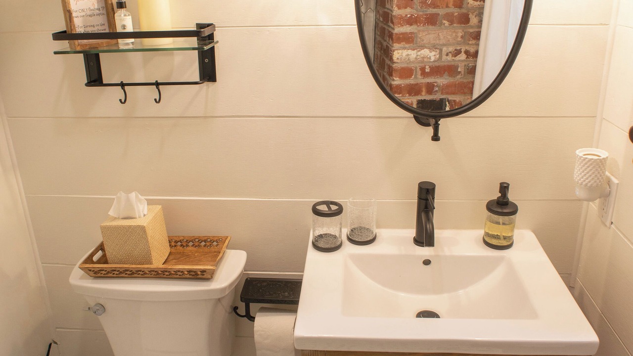 Photo of Bathroom in Cedar Ridge
