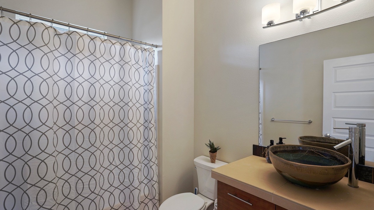 Photo of Bathroom in Southern Crossing