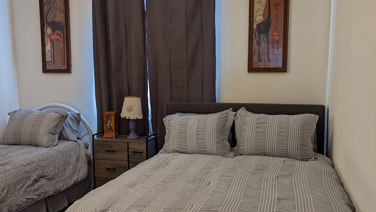 Photo of Bedroom in Holiday Shores