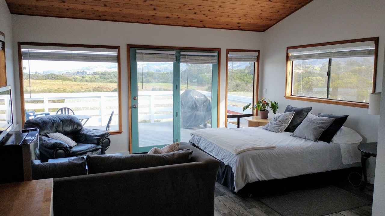 Photo of Bedroom in Baywood-Los Osos
