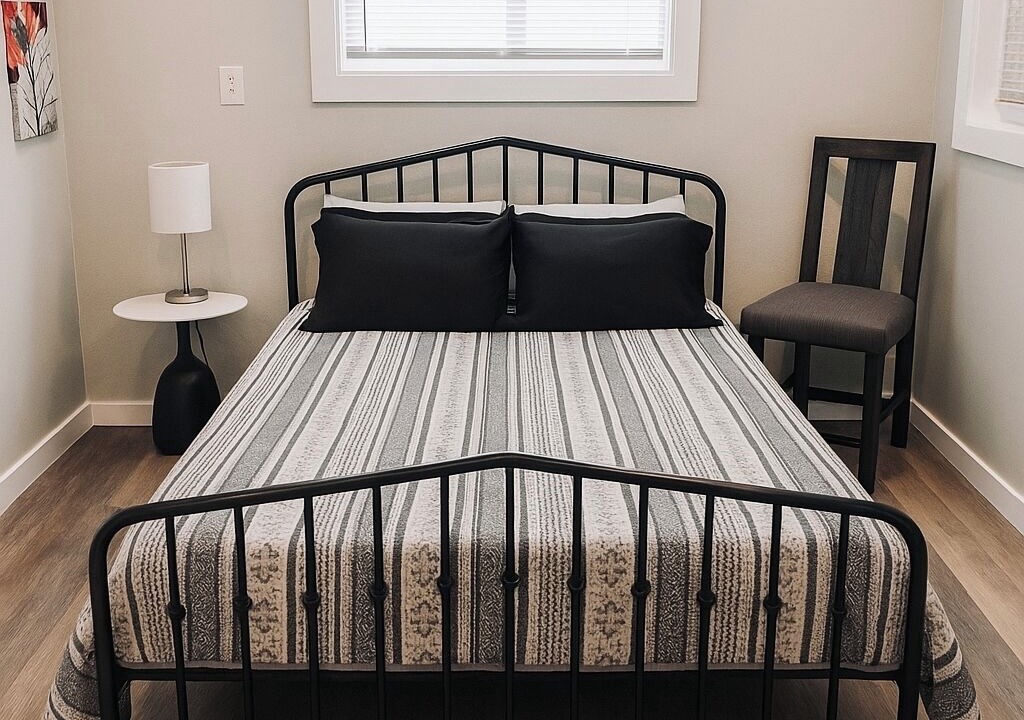 Photo of Bedroom in Keizer