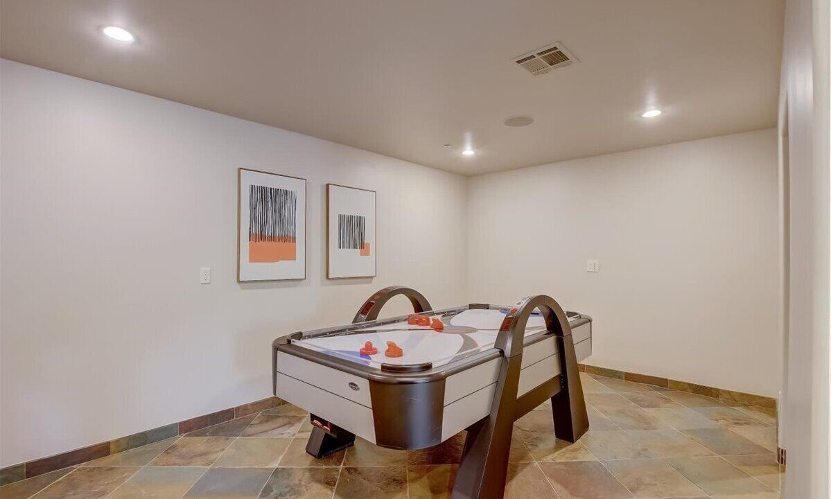 Photo of Bedroom in Sunburst Farms East